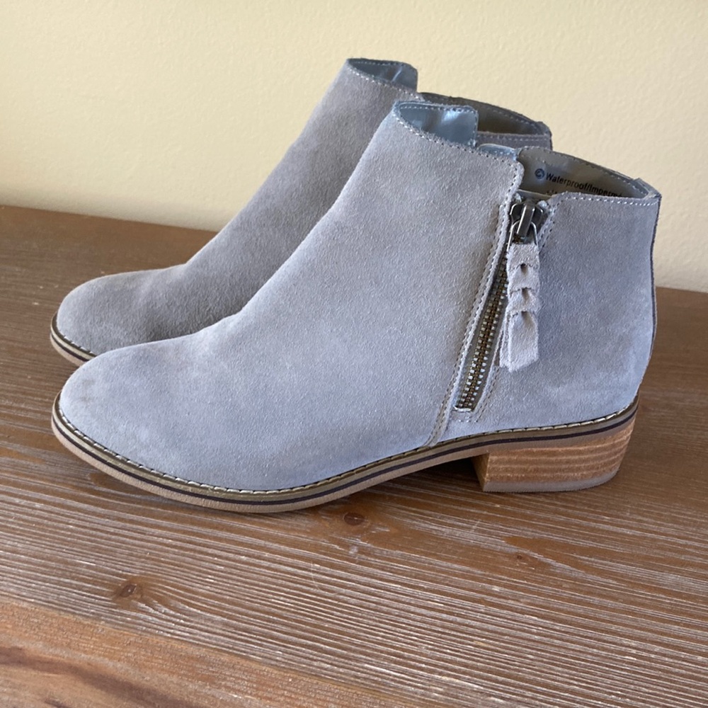 Blondo grey suede bootie